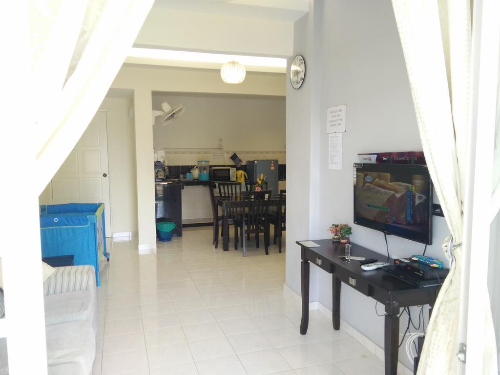 H&A Guest House Malacca Room photo