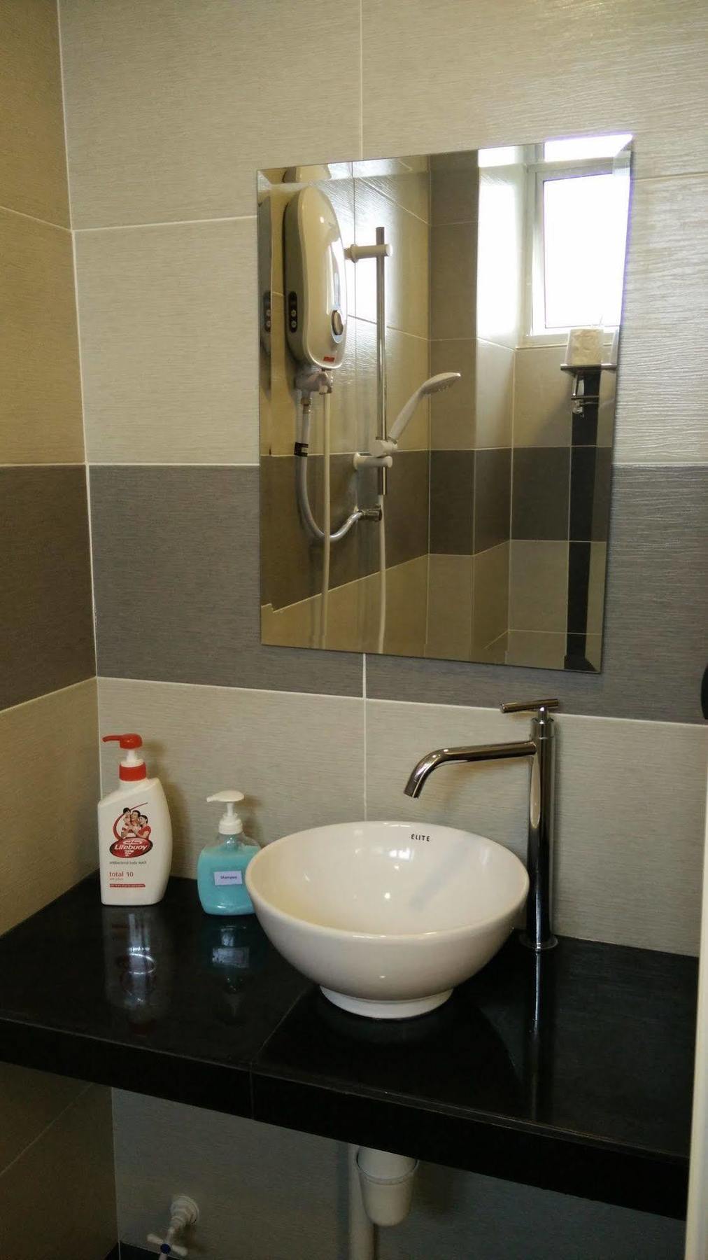 H&A Guest House Malacca Exterior photo